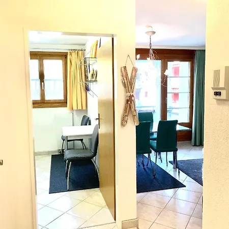 아파트 Gian - Close To The Kongresshaus, The Ice Hockey Stadium, Cross-country Skiing, The Eau-la-la Indoor Pool And Wellness, Large Supermarket, 2 Bus Stops, With An Indoor Garage And Fully Equipped 다보스