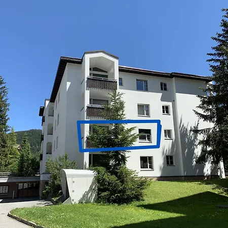 Gian - Close To The Kongresshaus, The Ice Hockey Stadium, Cross-country Skiing, The Eau-la-la Indoor Pool And Wellness, Large Supermarket, 2 Bus Stops, With An Indoor Garage And Fully Equipped دافوس