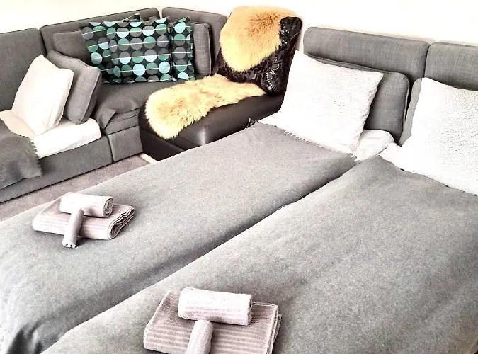 Lägenhet Gian - Close To The Kongresshaus, The Ice Hockey Stadium, Cross-country Skiing, The Eau-la-la Indoor Pool And Wellness, Large Supermarket, 2 Bus Stops, With An Indoor Garage And Fully Equipped Davos