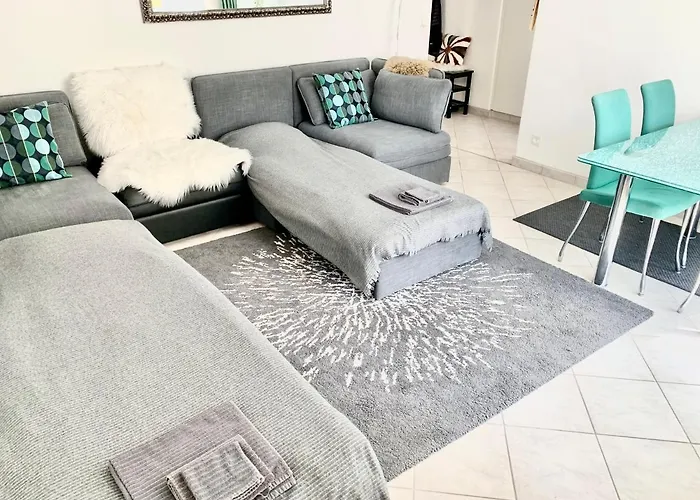 Lägenhet Gian - Close To The Kongresshaus, The Ice Hockey Stadium, Cross-country Skiing, The Eau-la-la Indoor Pool And Wellness, Large Supermarket, 2 Bus Stops, With An Indoor Garage And Fully Equipped *