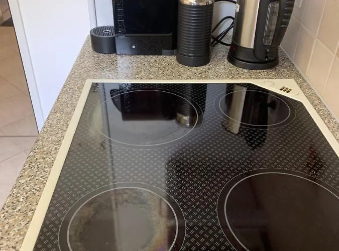 Lägenhet Gian - Close To The Kongresshaus, The Ice Hockey Stadium, Cross-country Skiing, The Eau-la-la Indoor Pool And Wellness, Large Supermarket, 2 Bus Stops, With An Indoor Garage And Fully Equipped